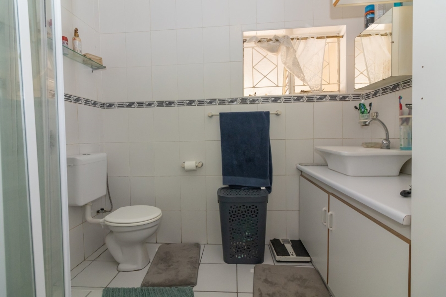 4 Bedroom Property for Sale in Kroonheuwel Free State